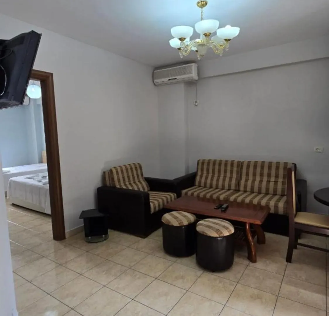 Tirent Apartment - Cozy Bedrooms Stay By Golem Beach  Golem (Tirana)