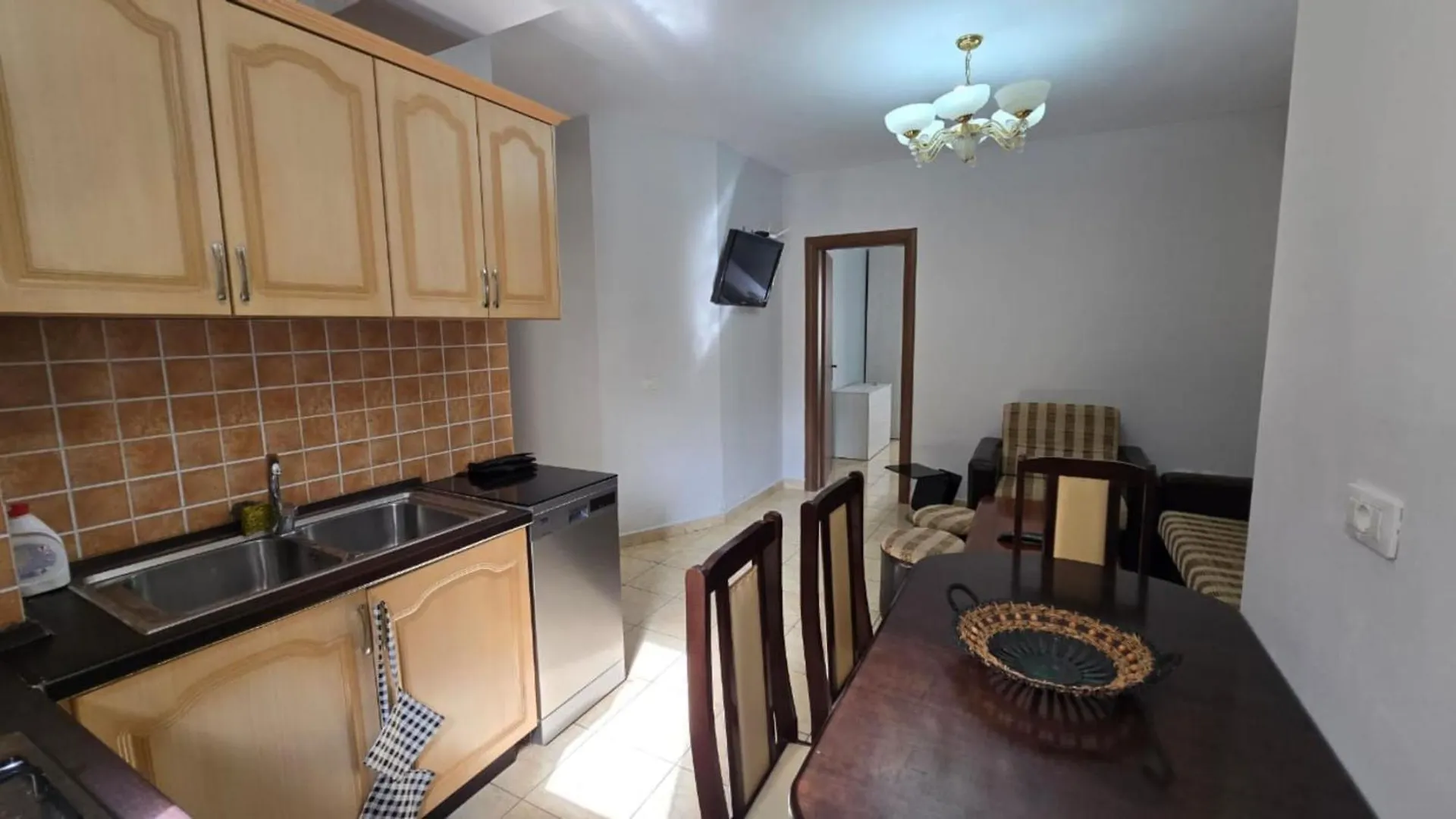 Tirent Apartment - Cozy Bedrooms Stay By Golem Beach  Golem (Tirana)