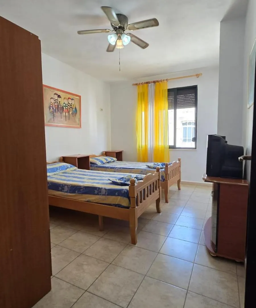 Tirent Apartment - Cozy Bedrooms Stay By Golem Beach