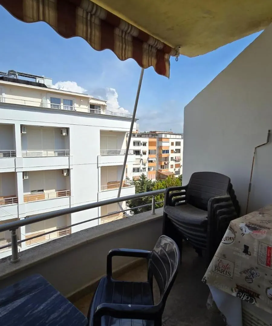 Tirent Apartment - Cozy Bedrooms Stay By Golem Beach Αλβανία